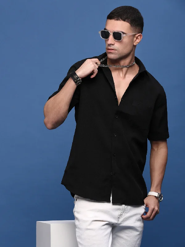 Men's Embroidered Detail Casual Shirts in Beige for a Touch of EleganceMen Black Solid Slim Fit Shirt Men's Embroidered Detail Casual Shirts in Beige for a Touch of EleganceMen Black Solid Slim Fit Shirt