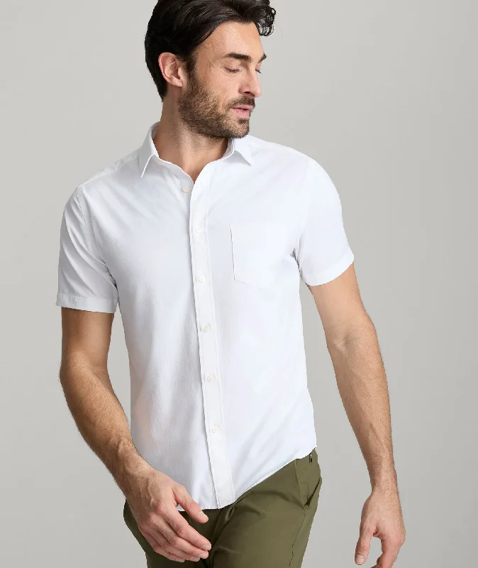 Men's Retro - Style Hawaiian Print Casual Shirts in Bold Patterns for a Tropical VacationPerformance Short-Sleeve Gironde Shirt Men's Retro - Style Hawaiian Print Casual Shirts in Bold Patterns for a Tropical VacationPerformance Short-Sleeve Gironde Shirt