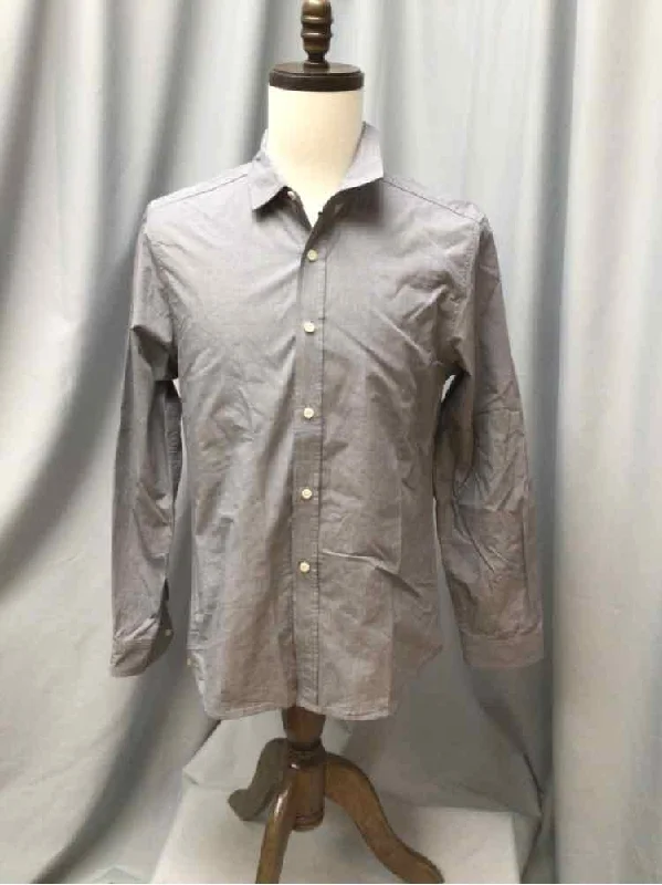 Men's Distressed Denim Casual Shirts with Frayed Edges for a Trendy and Rugged LookSIZE MEDIUM CHEOIGNON Men's SHIRTS Men's Distressed Denim Casual Shirts with Frayed Edges for a Trendy and Rugged LookSIZE MEDIUM CHEOIGNON Men's SHIRTS
