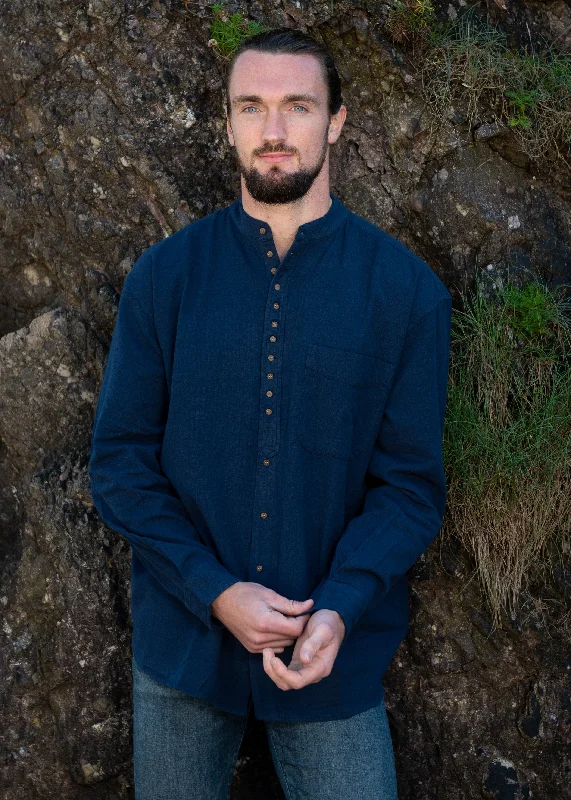 Men's Thermal - Lined Casual Shirts in Black for Added Warmth in Cold WeatherCivilian Men's Shirt | Navy Men's Thermal - Lined Casual Shirts in Black for Added Warmth in Cold WeatherCivilian Men's Shirt | Navy