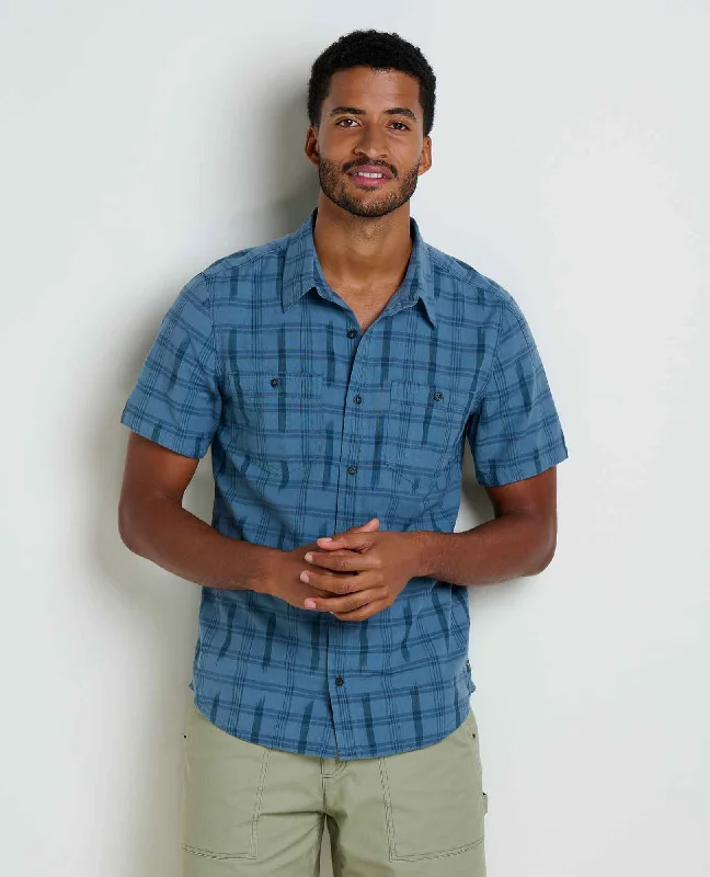 Men's Short - Sleeve Linen Casual Shirts in Light Khaki for a Breathable Summer OptionSmythy Shirt Men's Short - Sleeve Linen Casual Shirts in Light Khaki for a Breathable Summer OptionSmythy Shirt