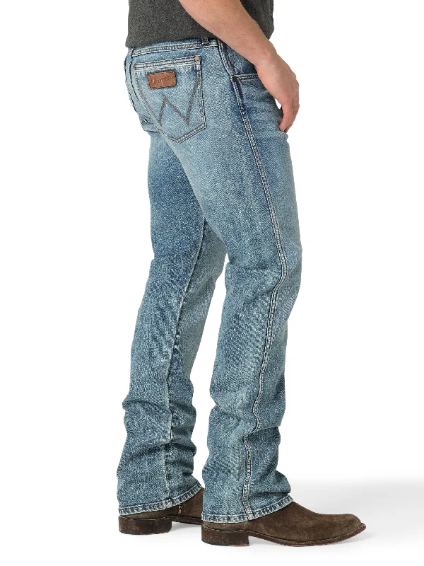 Plus Size Men's Plaid Flannel Casual Shirts in Earth Tones for a Cozy Fall OutfitMen's Wrangler Retro Slim Fit Bootcut Jean #2315235 Plus Size Men's Plaid Flannel Casual Shirts in Earth Tones for a Cozy Fall OutfitMen's Wrangler Retro Slim Fit Bootcut Jean #2315235