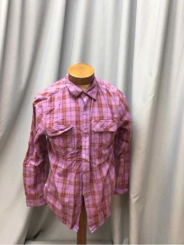 Men's Slim - Fit Printed Floral Casual Shirts in Pastel Colors for a Spring - Inspired VibeSIZE MEDIUM ST JOHN'S BAY Men's SHIRTS Men's Slim - Fit Printed Floral Casual Shirts in Pastel Colors for a Spring - Inspired VibeSIZE MEDIUM ST JOHN'S BAY Men's SHIRTS