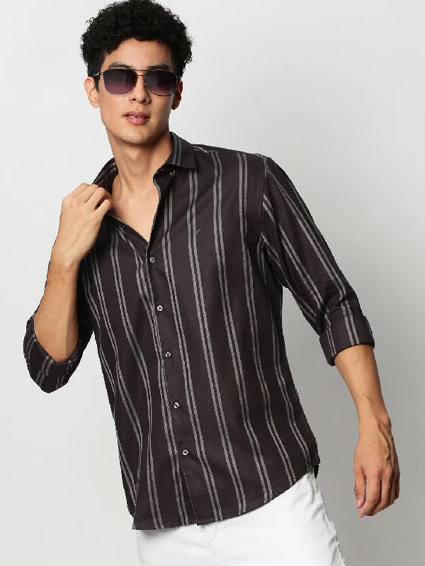 Men's Slim - Fit Printed Floral Casual Shirts in Pastel Colors for a Spring - Inspired VibeMen Grey Striped Casual Casual Shirts Men's Slim - Fit Printed Floral Casual Shirts in Pastel Colors for a Spring - Inspired VibeMen Grey Striped Casual Casual Shirts
