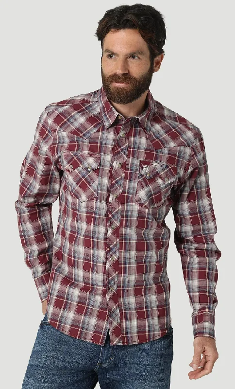 Men's Embroidered Detail Casual Shirts in Beige for a Touch of EleganceMen's Wrangler Retro Snap Front Shirt #112317117X Men's Embroidered Detail Casual Shirts in Beige for a Touch of EleganceMen's Wrangler Retro Snap Front Shirt #112317117X