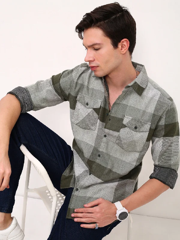 Men's Retro - Style Hawaiian Print Casual Shirts in Bold Patterns for a Tropical VacationMen Green Checked Slim Fit Shirt Men's Retro - Style Hawaiian Print Casual Shirts in Bold Patterns for a Tropical VacationMen Green Checked Slim Fit Shirt