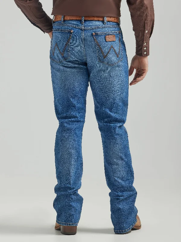 Men's Wrinkle - Resistant Polyester Blend Casual Shirts for Easy Travel and MaintenanceMen's Wrangler Retro Slim Fresian Jean #112325733 Men's Wrinkle - Resistant Polyester Blend Casual Shirts for Easy Travel and MaintenanceMen's Wrangler Retro Slim Fresian Jean #112325733