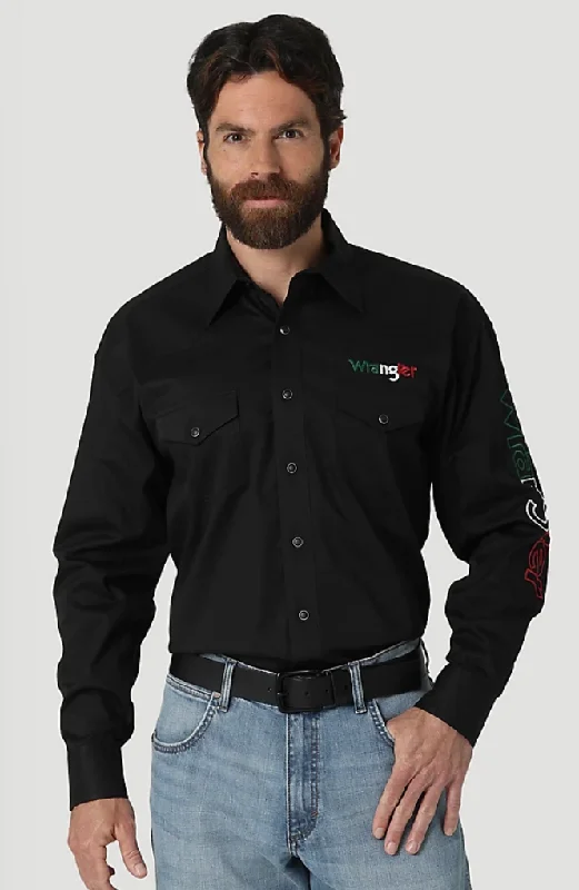 Men's Two - Tone Contrast Panel Casual Shirts in White and Navy for a Stylish and Eye - Catching DesignMen's Wrangler Logo Snap Front Shirt #112317124X Men's Two - Tone Contrast Panel Casual Shirts in White and Navy for a Stylish and Eye - Catching DesignMen's Wrangler Logo Snap Front Shirt #112317124X