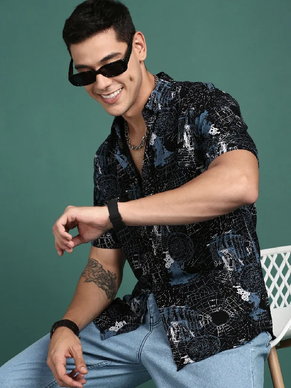 Plus Size Men's Striped Chambray Casual Shirts with a Spread Collar for a Preppy AppearanceMen Graphic Black Slim Fit Shirt Plus Size Men's Striped Chambray Casual Shirts with a Spread Collar for a Preppy AppearanceMen Graphic Black Slim Fit Shirt
