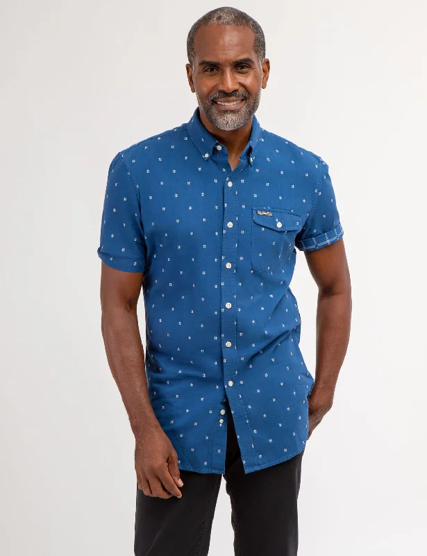 Men's Short - Sleeve Linen Casual Shirts in Light Khaki for a Breathable Summer OptionDOBBY DOUBLE SIDE PATTERN SHORT SLEEVE SHIRT Men's Short - Sleeve Linen Casual Shirts in Light Khaki for a Breathable Summer OptionDOBBY DOUBLE SIDE PATTERN SHORT SLEEVE SHIRT