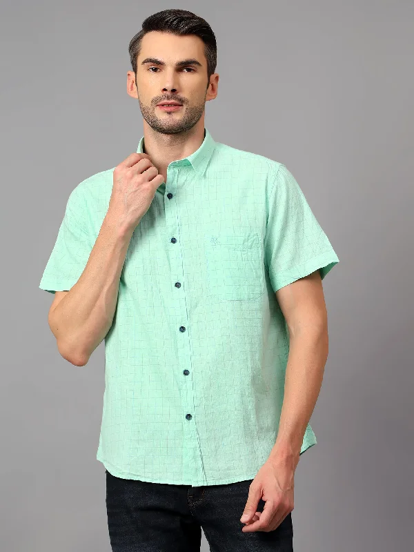 Men's Two - Tone Contrast Panel Casual Shirts in White and Navy for a Stylish and Eye - Catching DesignMen's Light Green Casual Small Checks Half sleeve Shirt Men's Two - Tone Contrast Panel Casual Shirts in White and Navy for a Stylish and Eye - Catching DesignMen's Light Green Casual Small Checks Half sleeve Shirt