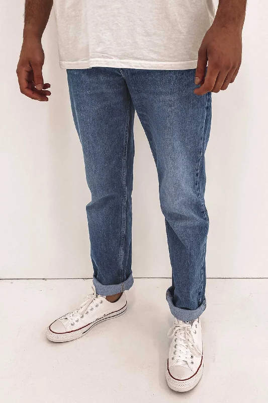 Men's Cargo Jeans with Multiple Pockets for a Practical and Outdoor - Friendly Look516 Straight Jean Fresh Fade Men's Cargo Jeans with Multiple Pockets for a Practical and Outdoor - Friendly Look516 Straight Jean Fresh Fade