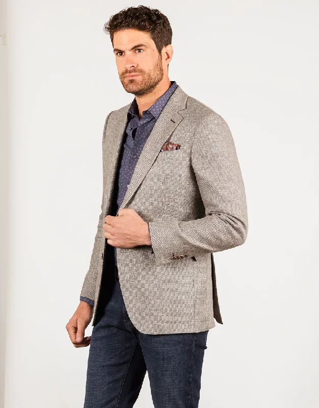 Men's Tweed Blazer in Brown with Leather Elbow Patches for a Classic and Academic StyleBrooklyn Navy Paisley Print Shirt Men's Tweed Blazer in Brown with Leather Elbow Patches for a Classic and Academic StyleBrooklyn Navy Paisley Print Shirt