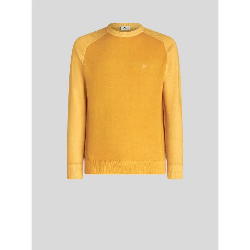 Men's Cable - Knit Turtleneck Merino Wool Sweater in Charcoal for a Winter Business LookWOOL JUMPER WITH LOGO Men's Cable - Knit Turtleneck Merino Wool Sweater in Charcoal for a Winter Business LookWOOL JUMPER WITH LOGO
