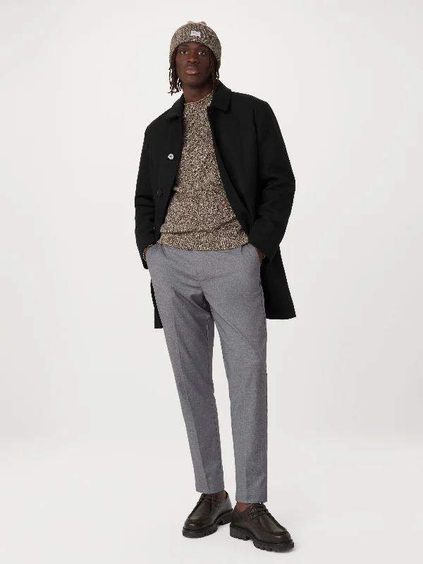 Men coats with a zip - out lining for easy cleaning and versatilityThe Smith Mac Topcoat in Black Men coats with a zip - out lining for easy cleaning and versatilityThe Smith Mac Topcoat in Black