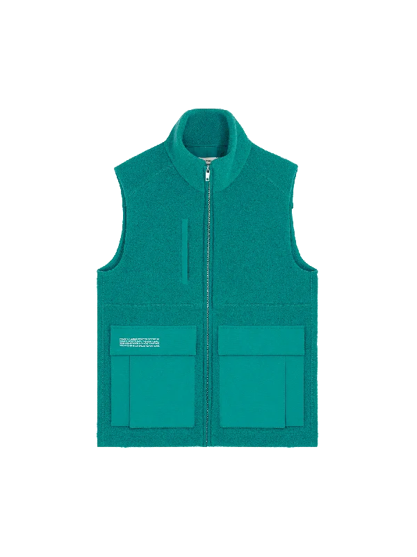 Lightweight men coats made of breathable fabric for spring and autumnMen's DNA Utility Wool Gilet—scarab teal Lightweight men coats made of breathable fabric for spring and autumnMen's DNA Utility Wool Gilet—scarab teal