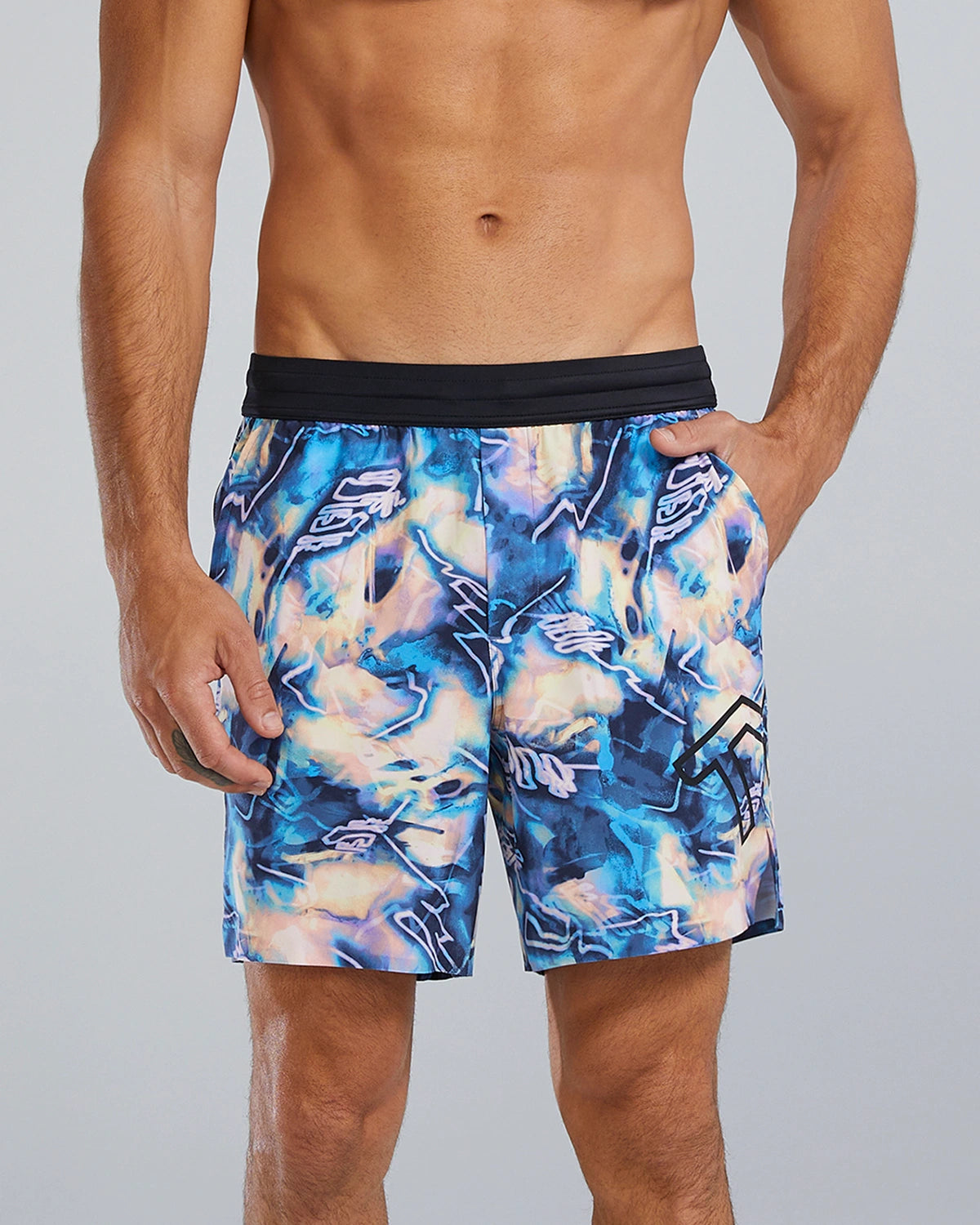 Men's Swim Shorts with Padded Seats for Added Comfort during Long Beach DaysTYR HYDROSPHERE™ - MEN'S UNBROKEN SHORTS - UNLINED 7" - VOLTAGE PAZZO Men's Swim Shorts with Padded Seats for Added Comfort during Long Beach DaysTYR HYDROSPHERE™ - MEN'S UNBROKEN SHORTS - UNLINED 7" - VOLTAGE PAZZO