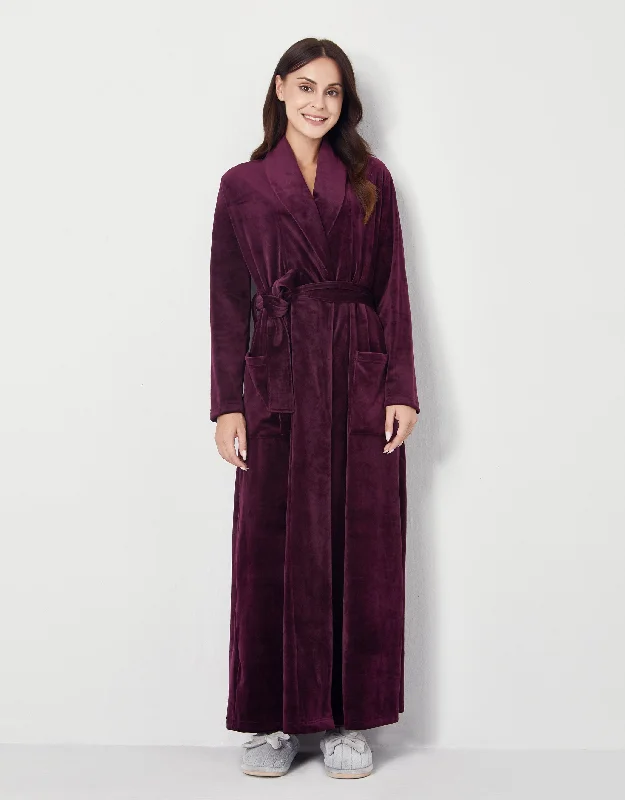 Men's sleep robes with a relaxed fitUltra Soft Plush Velour Belted Shawl Collar Wrap Robe Burgundy Men's sleep robes with a relaxed fitUltra Soft Plush Velour Belted Shawl Collar Wrap Robe Burgundy