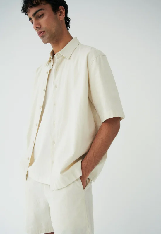 Plus Size Men's Striped Chambray Casual Shirts with a Spread Collar for a Preppy AppearanceChristopher Shirt - Dore Plus Size Men's Striped Chambray Casual Shirts with a Spread Collar for a Preppy AppearanceChristopher Shirt - Dore