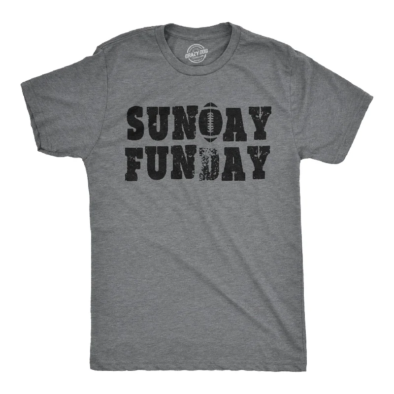 Men's plus - size pocket t - shirts with a classic lookSunday Funday Vintage Football Men's T Shirt Men's plus - size pocket t - shirts with a classic lookSunday Funday Vintage Football Men's T Shirt