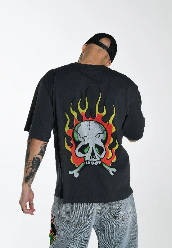 Men's eco - friendly recycled t - shirts for sustainable fashion choicesMens Skull-Flame T-Shirt - Black Men's eco - friendly recycled t - shirts for sustainable fashion choicesMens Skull-Flame T-Shirt - Black
