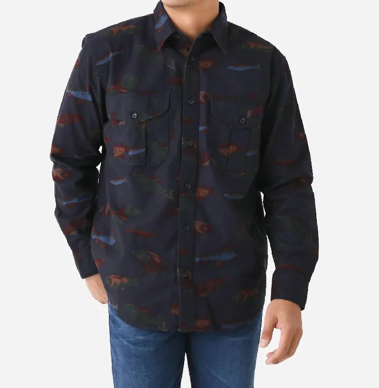 Men's UV - protection t - shirts for outdoor activities in the sunAlaskan Guide Shirt In Fish Decoy Navy Men's UV - protection t - shirts for outdoor activities in the sunAlaskan Guide Shirt In Fish Decoy Navy