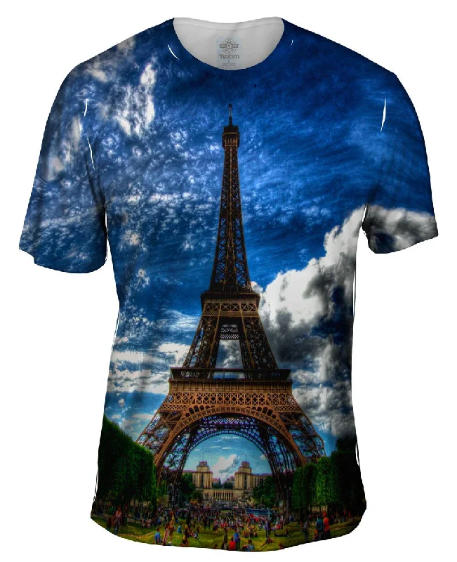 Men's organic cotton crew - neck t - shirts for everyday comfortEiffel Tower Summer