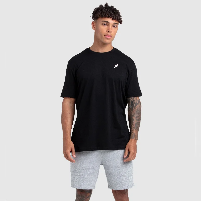 Men's antimicrobial t - shirts for odor - free freshness during travelEssential Regular Fit Tee - Black Men's antimicrobial t - shirts for odor - free freshness during travelEssential Regular Fit Tee - Black