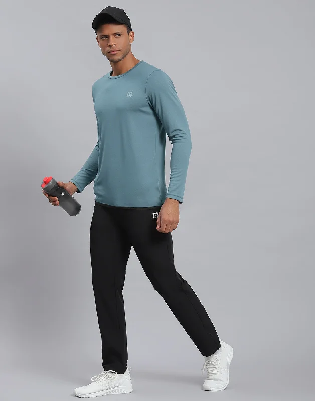 Men's organic cotton crew - neck t - shirts for everyday comfortMen Blue Solid Round Neck Full Sleeve Active T-Shirt Men's organic cotton crew - neck t - shirts for everyday comfortMen Blue Solid Round Neck Full Sleeve Active T-Shirt