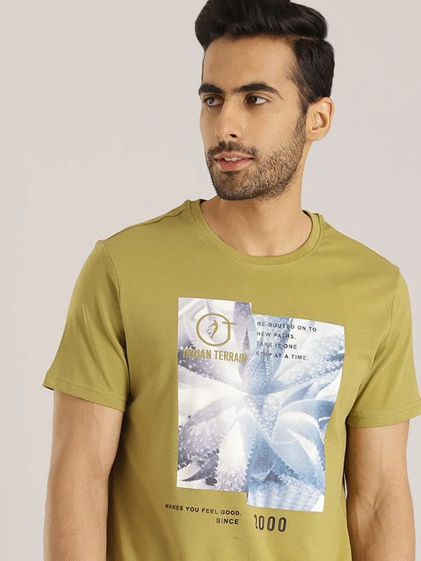 Men's long - sleeve henley t - shirts with button - down placketsMen Graphic Crew Neck T-Shirt Men's long - sleeve henley t - shirts with button - down placketsMen Graphic Crew Neck T-Shirt
