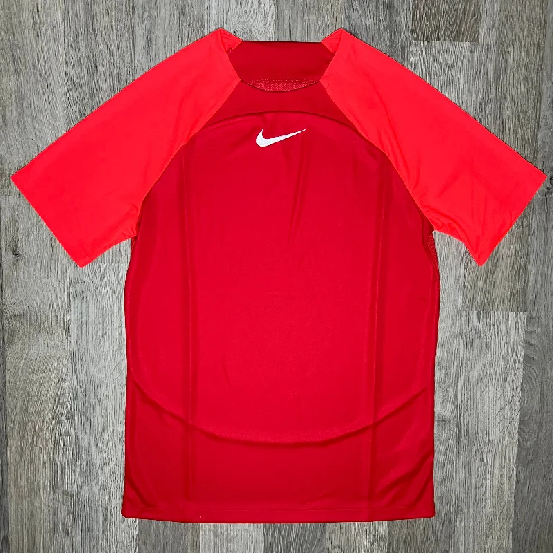 Men's button - front t - shirts with a unique artistic printNike Academy Tee Bright Crimson Red (Junior) Men's button - front t - shirts with a unique artistic printNike Academy Tee Bright Crimson Red (Junior)