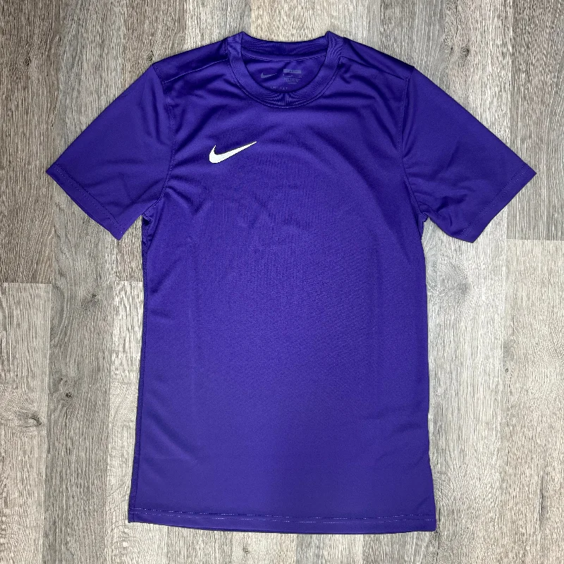Men's plus - size pocket t - shirts with a classic lookNike Dri-Fit Tee Purple (Junior) Men's plus - size pocket t - shirts with a classic lookNike Dri-Fit Tee Purple (Junior)