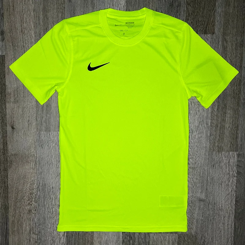 Men's short - sleeve linen t - shirts for summer beach outingsNike Dri-Fit Tee Volt