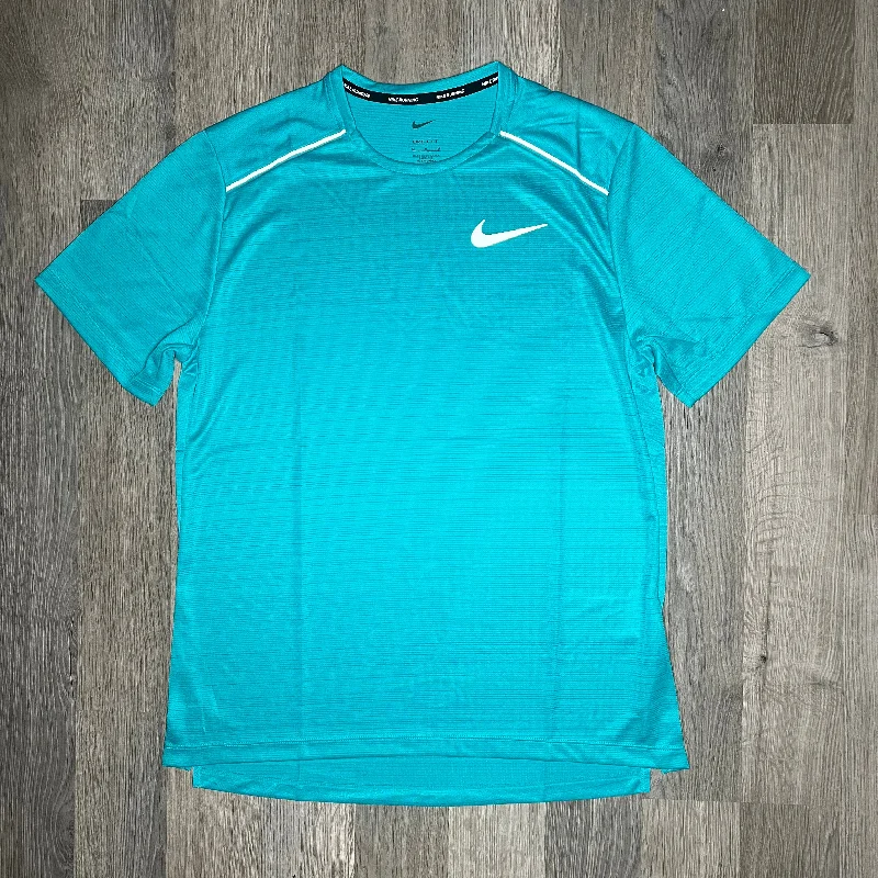 Men's distressed denim - look t - shirts with a rugged appealNike Miler Tee Mineral Blue Men's distressed denim - look t - shirts with a rugged appealNike Miler Tee Mineral Blue