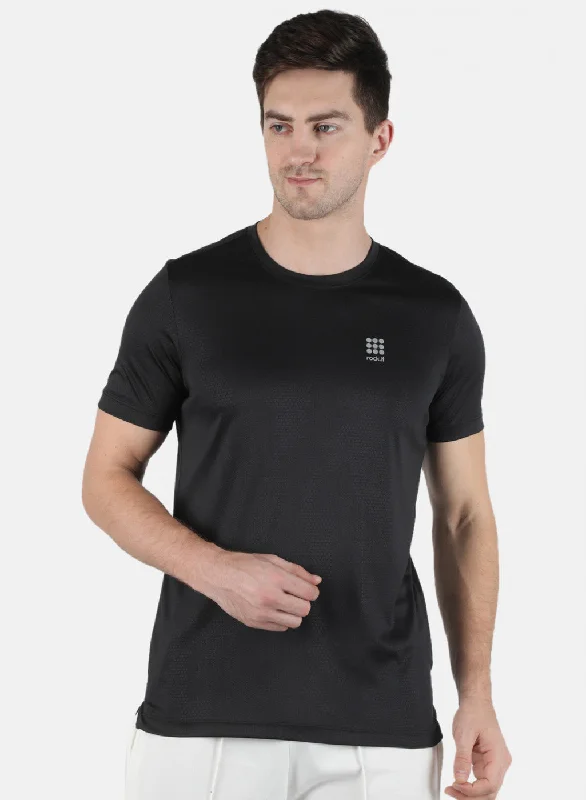 Men's thermal t - shirts with a high - neck design for cold weatherMen Black Self Design Round Neck T-Shirt Men's thermal t - shirts with a high - neck design for cold weatherMen Black Self Design Round Neck T-Shirt