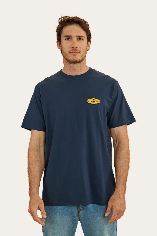 Men's smart - casual checkered t - shirts for semi - formal occasionsScotty Mens Stock Fit T-Shirt - Navy Men's smart - casual checkered t - shirts for semi - formal occasionsScotty Mens Stock Fit T-Shirt - Navy