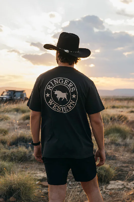 Men's thermal t - shirts with a high - neck design for cold weatherSignature Bull Mens Loose Fit T-Shirt - Charcoal/Dark Sand Men's thermal t - shirts with a high - neck design for cold weatherSignature Bull Mens Loose Fit T-Shirt - Charcoal/Dark Sand