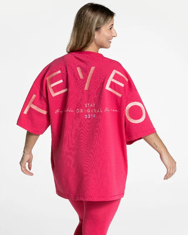 Men's mock - neck t - shirts with a modern and sleek styleSignature Oversized T-Shirt "Berry" Men's mock - neck t - shirts with a modern and sleek styleSignature Oversized T-Shirt "Berry"