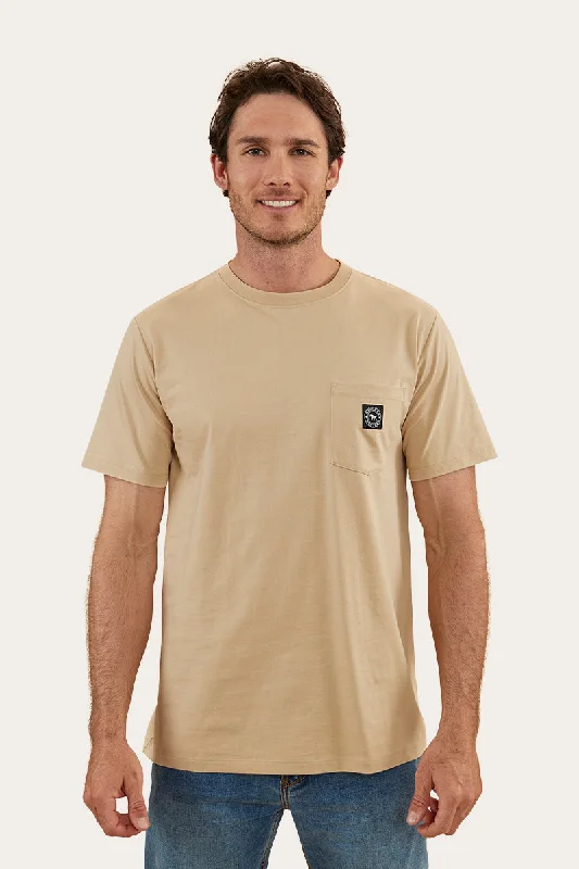 Men's ribbed t - shirts with a textured finish for added styleSouthbridge Mens Classic Fit T-Shirt - Dark Sand