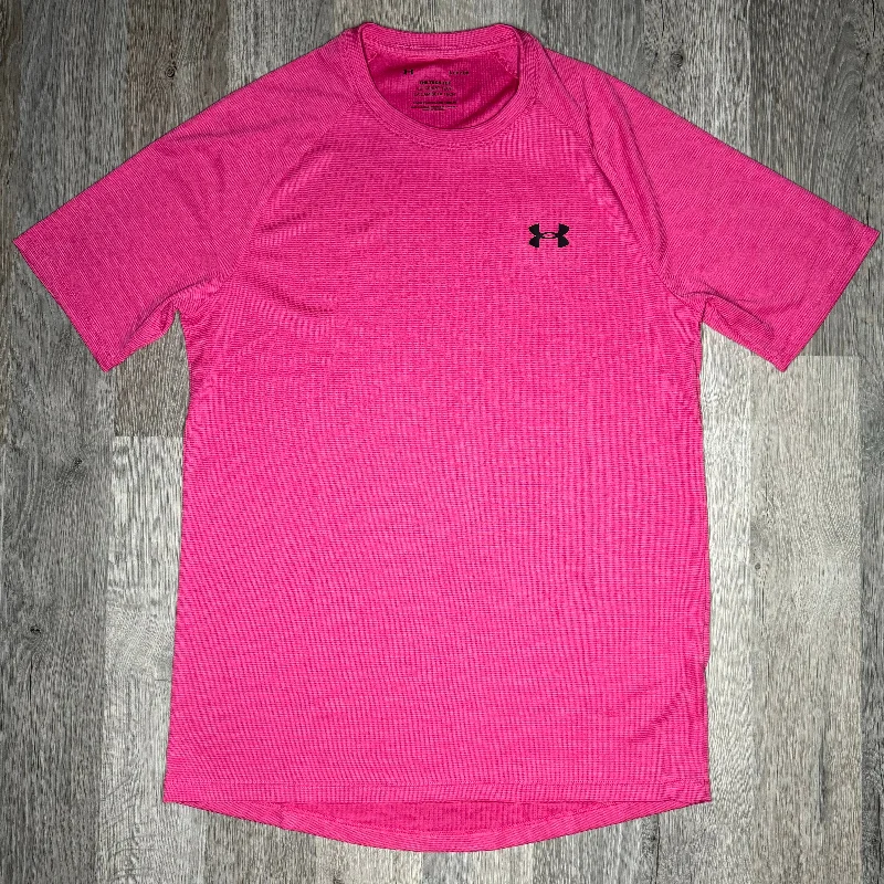 Men's plus - size pocket t - shirts with a classic lookUnder Armour Tech Tee Pink