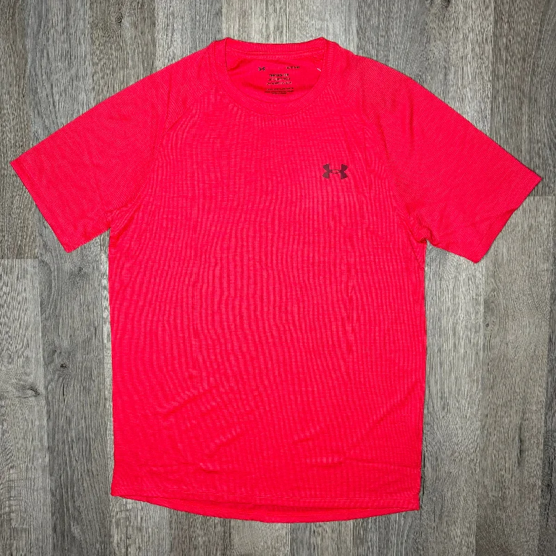 Men's smart - casual checkered t - shirts for semi - formal occasionsUnder Armour Tech Tee Red Men's smart - casual checkered t - shirts for semi - formal occasionsUnder Armour Tech Tee Red